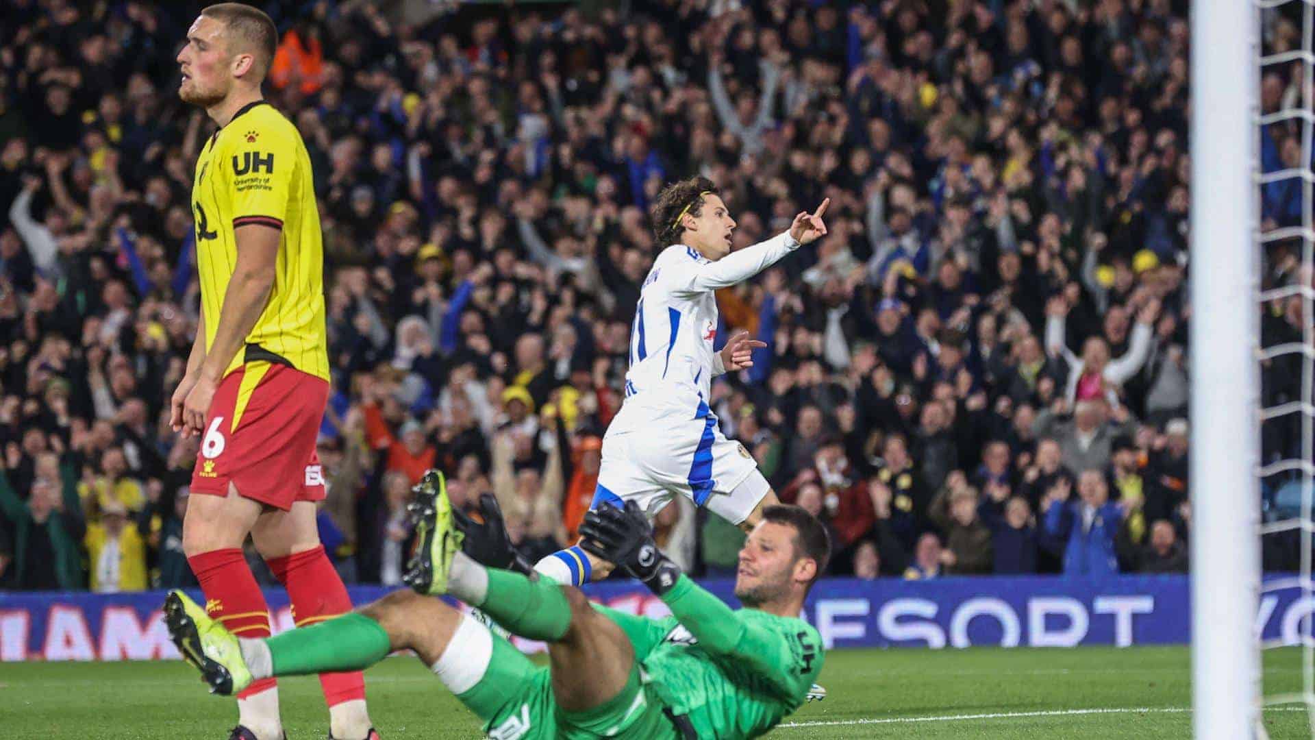 The Match Ball Leeds United 21 Watford • The Square Ball