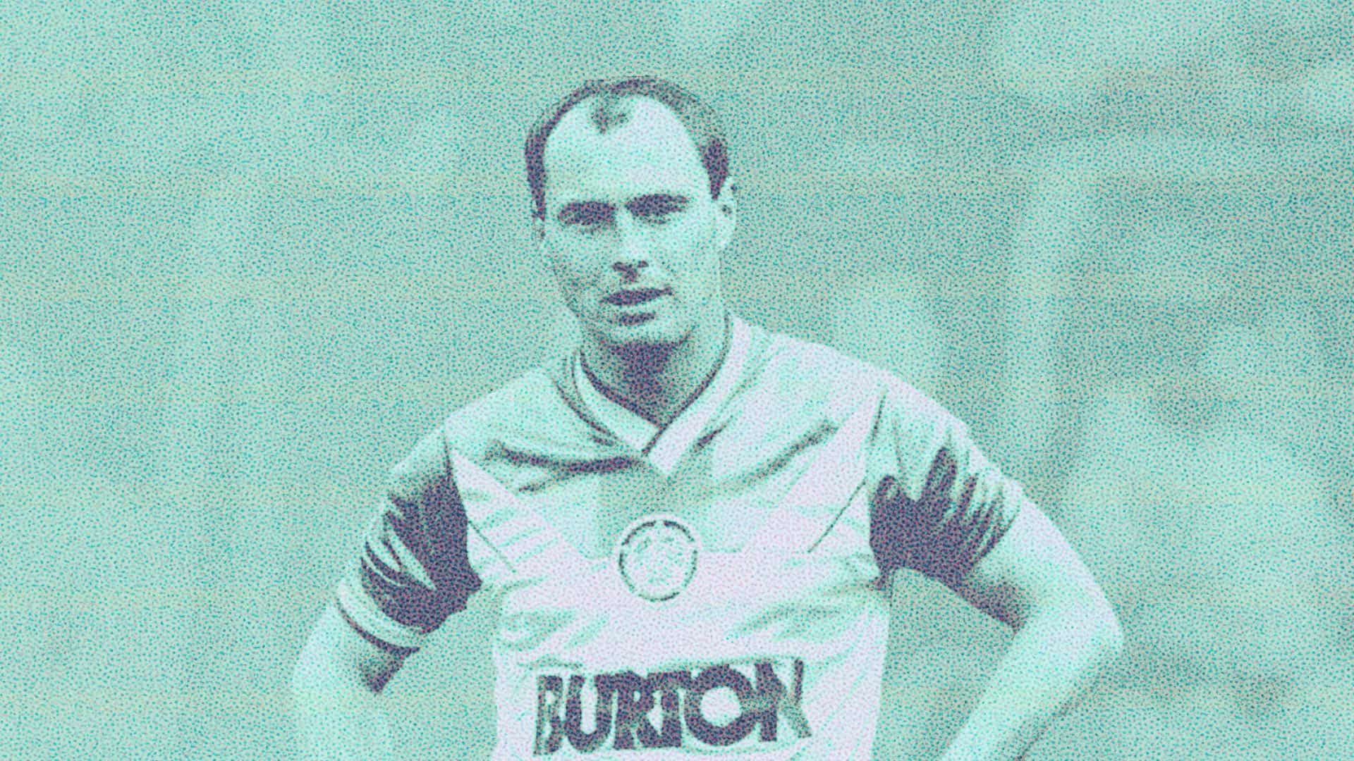 A rare image of 80's left-back Bobby McDonald in one of his eighteen appearances for Leeds, wearing the classic yellow and blue Burton away shirt