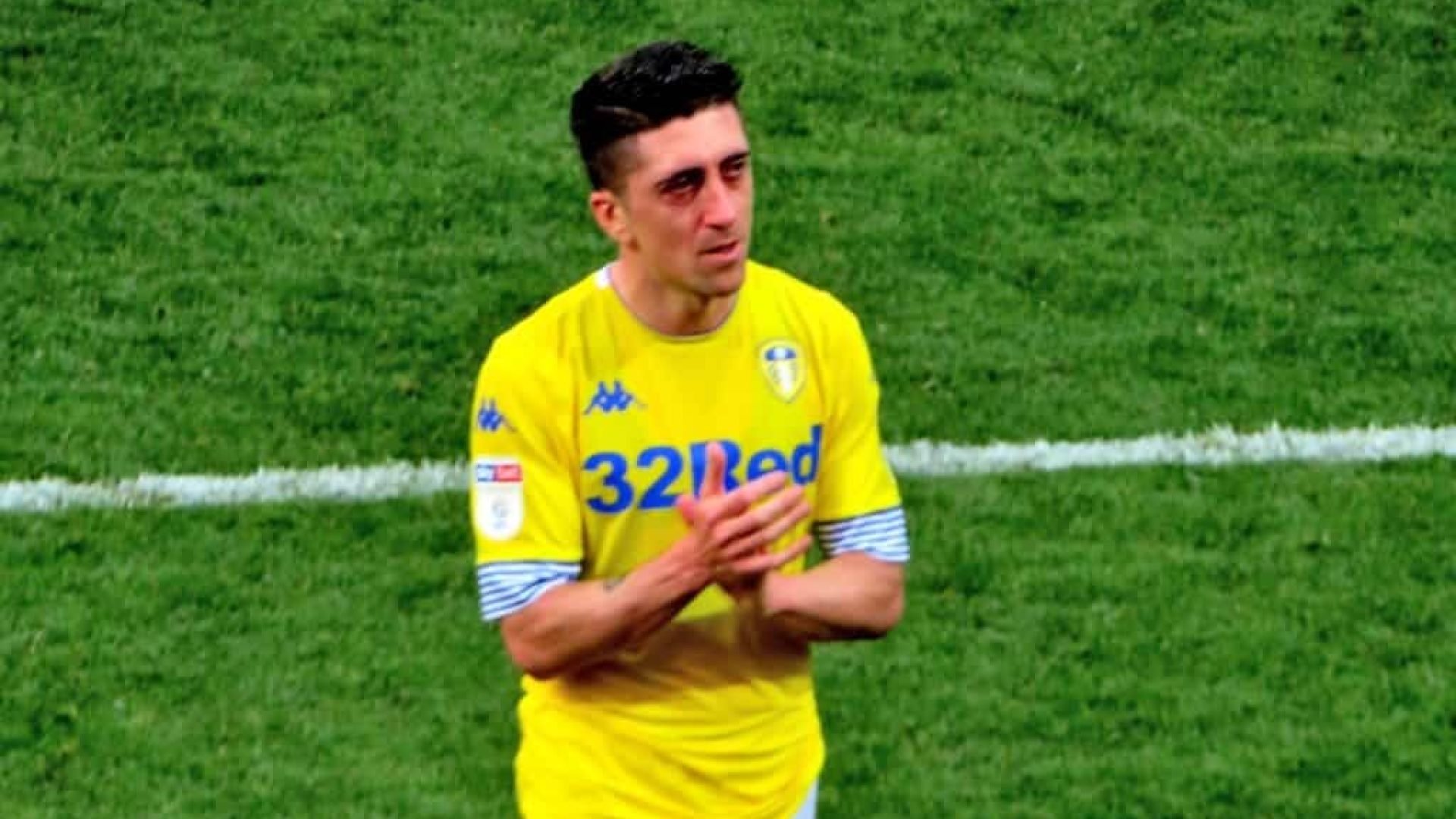 Pablo-Hernandez-Leeds-United-Paul-Kent-The-Square-Ball.jpg