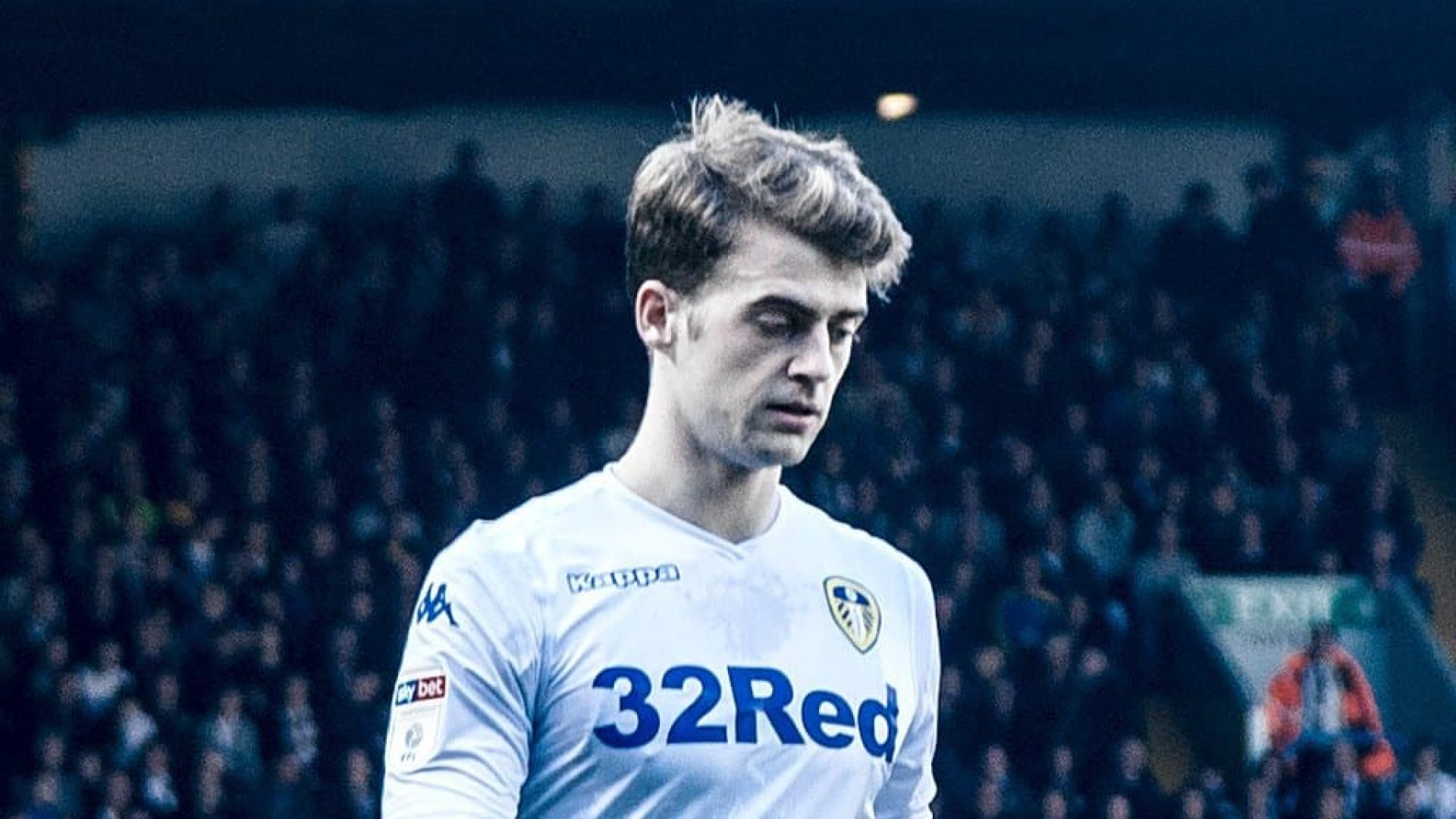 Patrick-Bamford-Leeds-United-Lee-Brown-The-Square-Ball.jpg