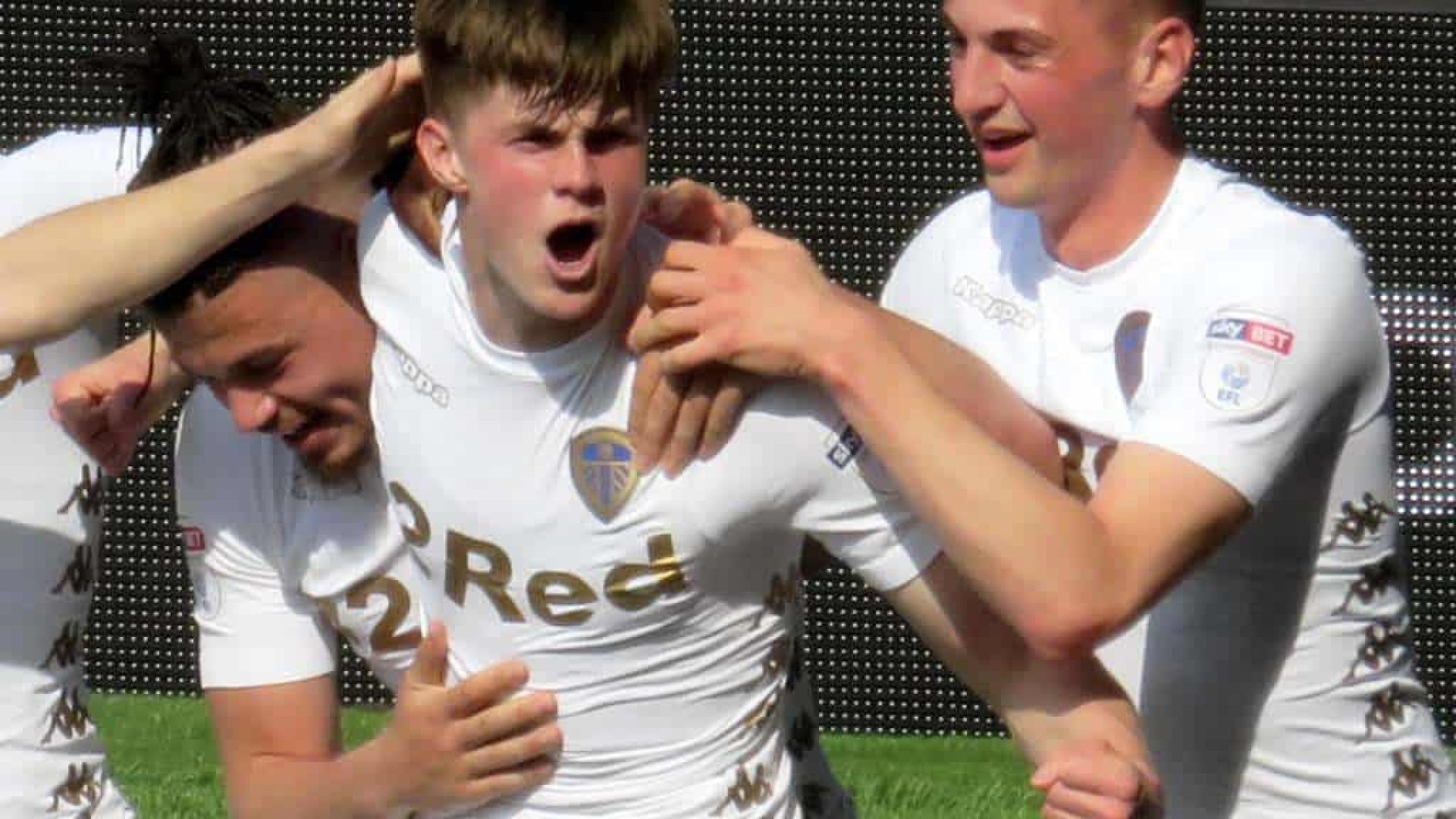 Tom-Pearce-Leeds-United-Paul-Kent-The-Square-Ball.jpg